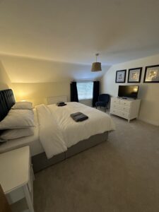 The Cottage Bedroom 1 - Super King Configuration