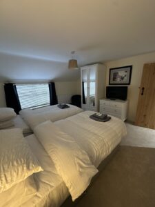 The Cottage Bedroom 1 - Twin Configuration