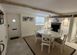 Visit One of The Finest Holiday Cottages In Leicester
